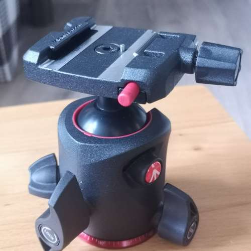 Manfrotto XPRO Ball Head with Top Lock plate (MHXPRO-BHQ6)