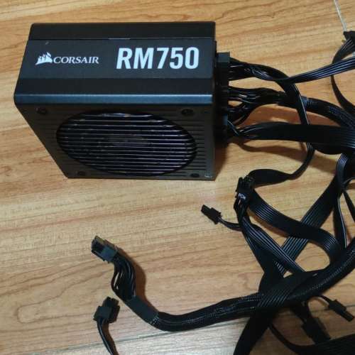 Corsair RM750 750W 80+ Gold Power Supply 全模組