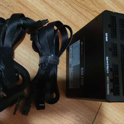 Corsair RM750 750W 80+ Gold Power Supply 全模組
