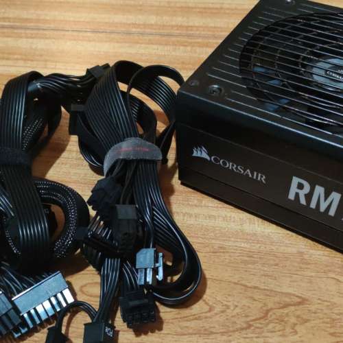 Corsair RM750 750W 80+ Gold Power Supply 全模組