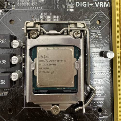 [電腦組合] ASUS H81M-E + i5-4460 + Maxxon E630火牛 + LG DVD機