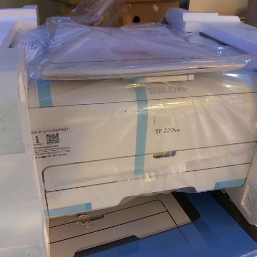 未拆袋 Ricoh 黑白鐳射打印機 SP 220Nw