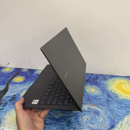 (超輕薄❤️‍🔥三星book) Samsung Galaxy Book S/i5-L16G7/8GB Ram/256GB SSD/超輕...