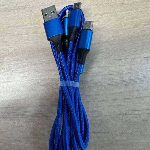 銀行贈品 USB to Type C / Lightning / Micro USB 充電線