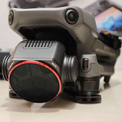 DJI Mavic 3 Pro 暢飛套裝 (連 RC Pro 遙控器)