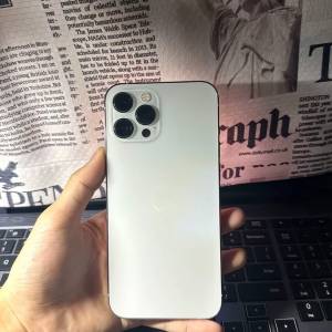 Apple iPhone 12 Pro Max 512G～ 5G雙咭，電池效率99 ％ ,隨機跟一個原裝保護套同埋...