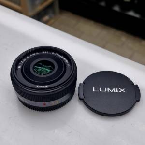 PANASONIC LUMIX 14MM F2.5 LIKE NEW