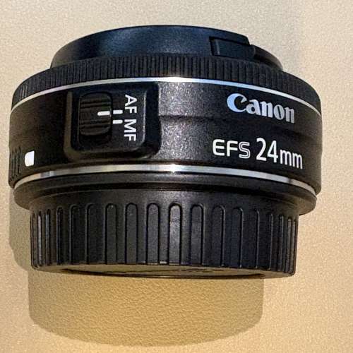 Canon EF-S 24mm F2.8 STM