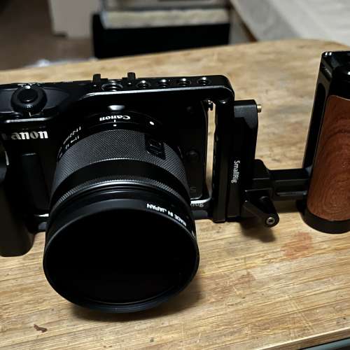 Smallrig Canon EOS M cage