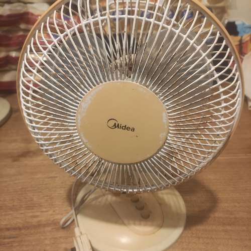美的10吋風扇