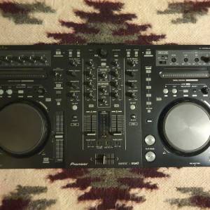 Pioneer DDJ-S1 traktor serato xdj cdj 2000 mixer midi jbl bose technics rane