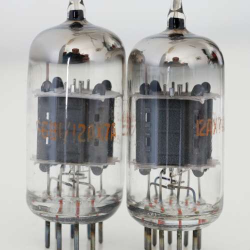 RCA 6681\12AX7A(Low Noise Tubes)1964年美國制(音質可媲美天價西歐管)