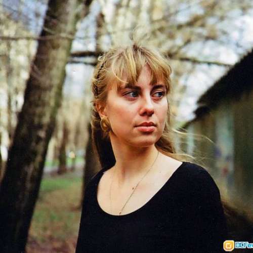 Canon 40mm f/1.9拆自一部名機 AF35ML(改A7及Leica M兩用)利，散景正，擅於處理高光...