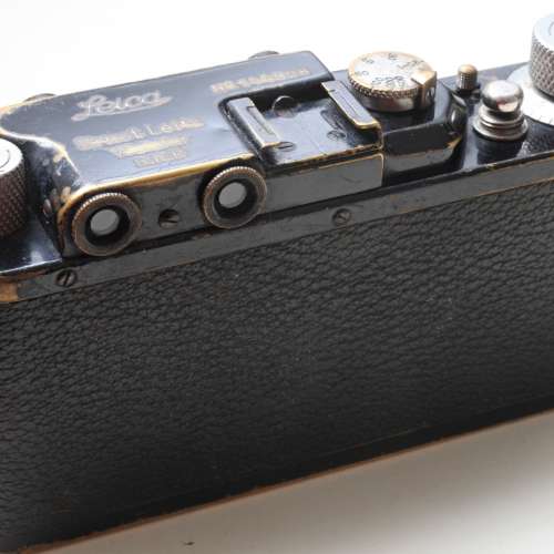 Leica II Boby(L39)產於1934年(黑白菲林首選)影到靚相嘅Black Paint古董黑漆露銅(收...