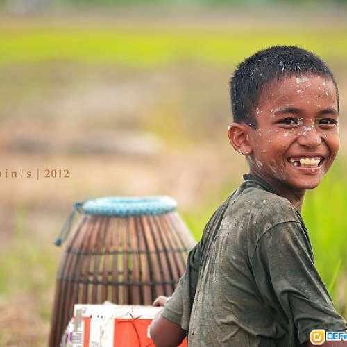 Olympus E-300 Body(使用次數少，Shutter數 不多於2仟)同Leica M8 M9 用同一粒 Kod...