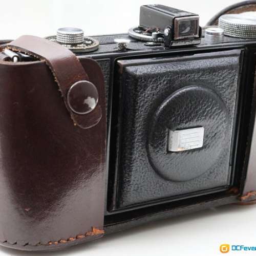 德國名牌 Beltica折疊小蛇腹，帶Meyer Optik Trioplan 50mm f2.9紅V 出名靚散景鏡頭...