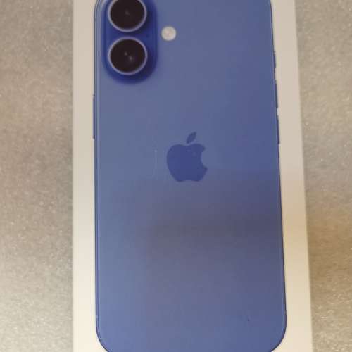 全新 iPhone 16 128gb 一年保養