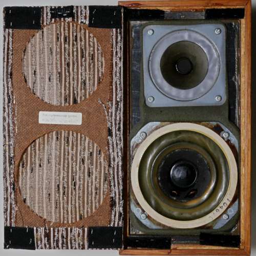 Goodmans Maxim 兩隻不同版本 Alnico磁鐵15 ohm(保証全原庄)普遍口碑都要比LS/35A更好