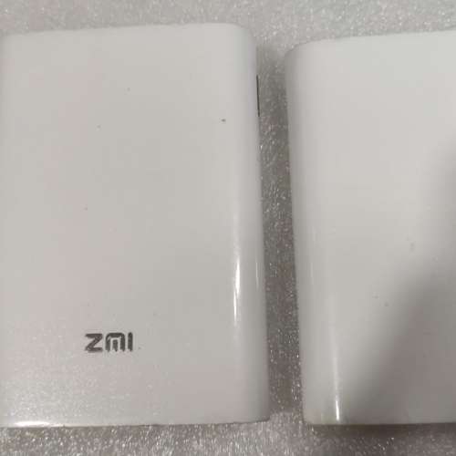 ZMI 紫米 4G隨身路由器 MF855