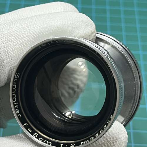 Leica Summitar 50mm f/2.0