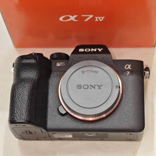 sony a7m4 + tamron 70-180 g1 + sigma 28-70