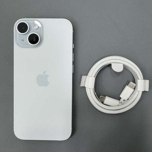 99%New iPhone 15 128GB 藍色 香港行貨 電池100% 有配件 自用首選超值