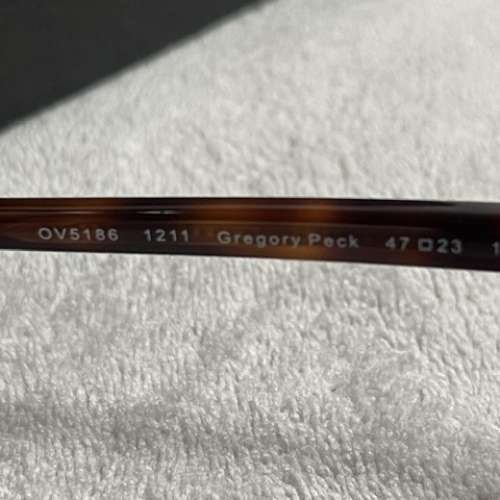 Oliver Peoples Gregory Peck.OV5186 1211.Tortoise Frame.Bronze Lenses 47–23.150