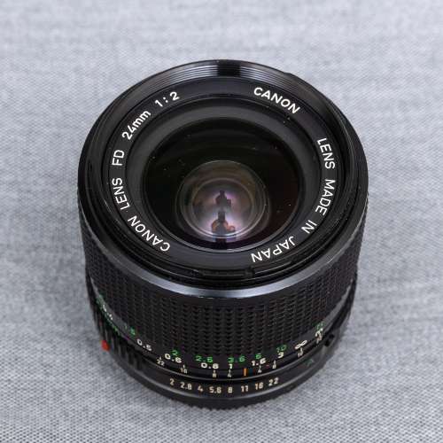 Canon FD 24mm f/2