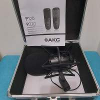 AKG P220 mic