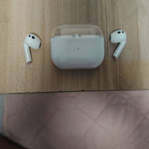 放Samsung galaxy buds3耳機