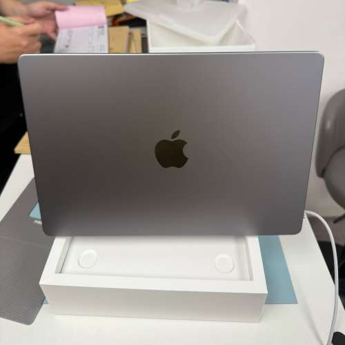 （母親節優惠🔥最平全新MacBook M3 Pro 系列 )APPLE  MacBook Pro M3 2023 M3 CPU/...