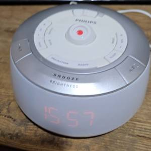 PHILIPS 時鐘收音機