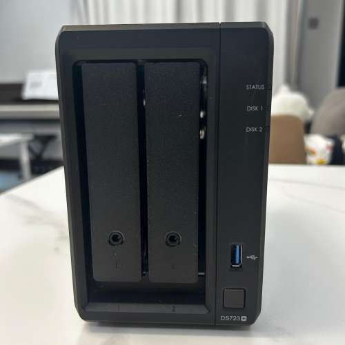 Synology ds723+ 包兩隻Ironwolf 4TB硬盤(兩年保養)