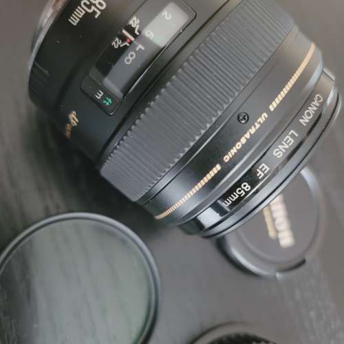 Canon EF 85mm f1.8 ultrasonic