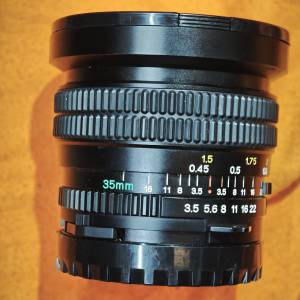Mamiya 35/3.5 Sekor N C 35mm Mamiya 35 鏡片有老化起霧問題，自行處理，對焦環順...