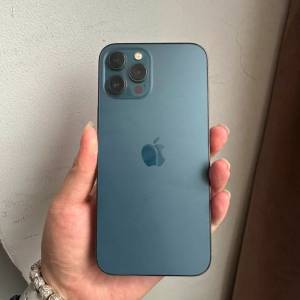 Apple iPhone 12 Pro Max 512G～ 5G雙咭，電池效率99 ％ ,隨機跟一個原裝保護套同埋...