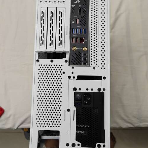 Gaming 電競 PC ITX, RTX 4060, AMD 5600X, 16GB RAM, 1TB SSD