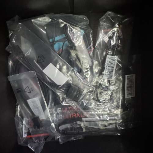 Gigabyte z690i aorus ultra lite D5