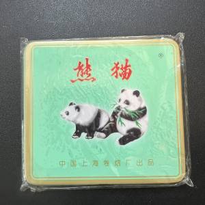 全新熊貓牌煙盒 (鐵盒)