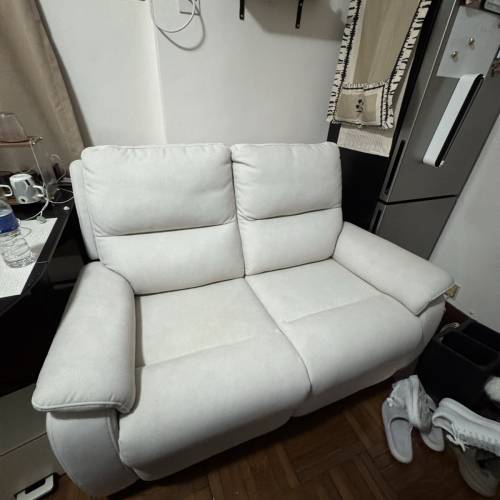 芝華仕两座電動梳化