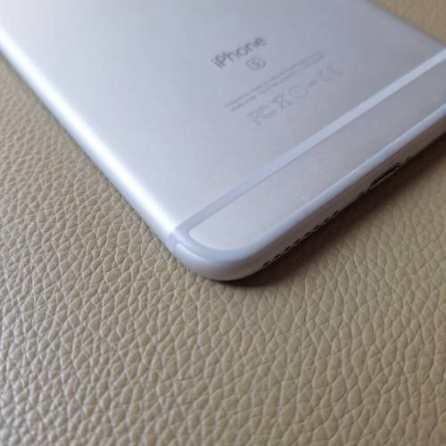 新淨 Apple iPhone 6s Plus 64GB 銀色 連 玻璃貼 機套