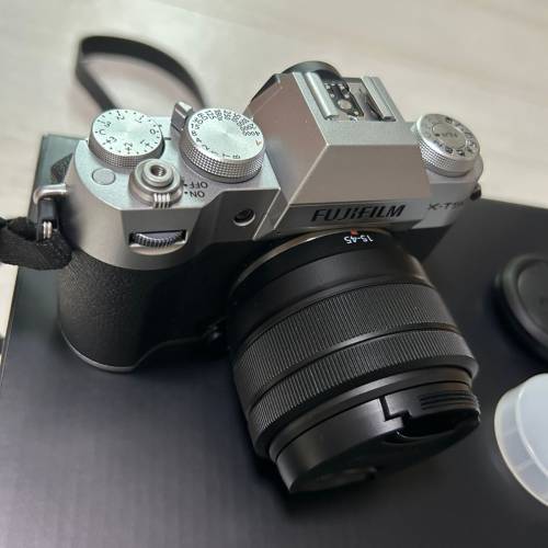 99% new FUJIFILM X-T50 w/15-45 KIT