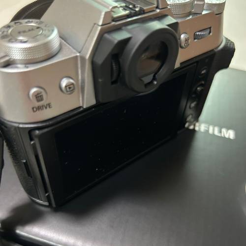 99% new FUJIFILM X-T50 w/15-45 KIT