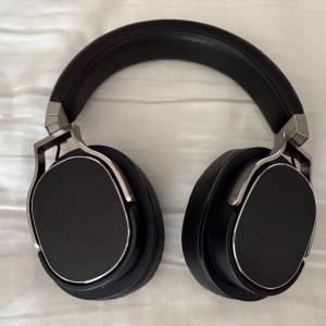 Oppo PM-3 headphones