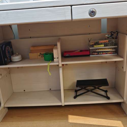 日本牌子 okamura兒童實木書桌