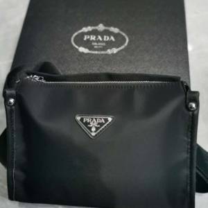 Prada 男裝可側孭斜孭袋