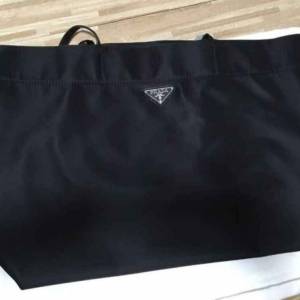 Prada 女裝袋