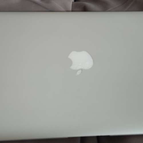 $999誠讓電池壽命超越100% macbook air 一部,整體新淨！