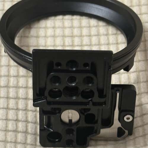 SmallRig 4300 橫直快轉機身環 ( Canon RF 適用 ). Rotatable Horizontal-to-Verti...