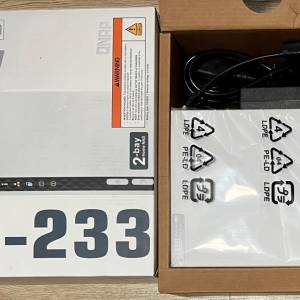 Qnap TS-233 NAS (注意內容)